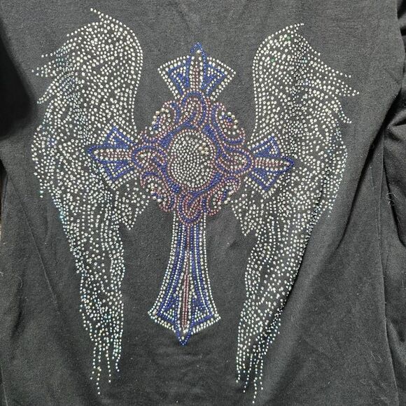 WB Atlas Vintage Y2K Black Cross Angel Wing Embellished Tee - Picture 3 of 6